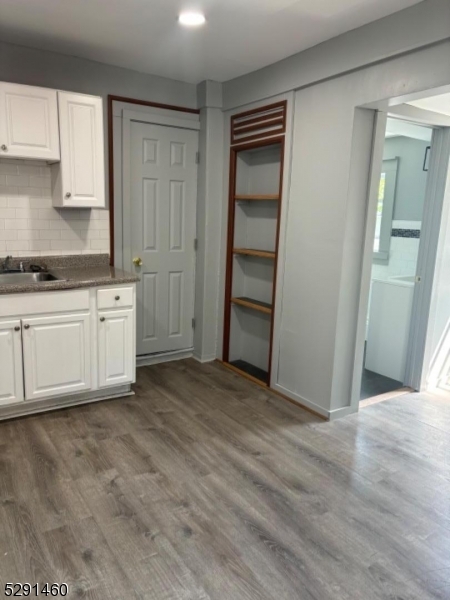 Foto principal - 592 McChesney St