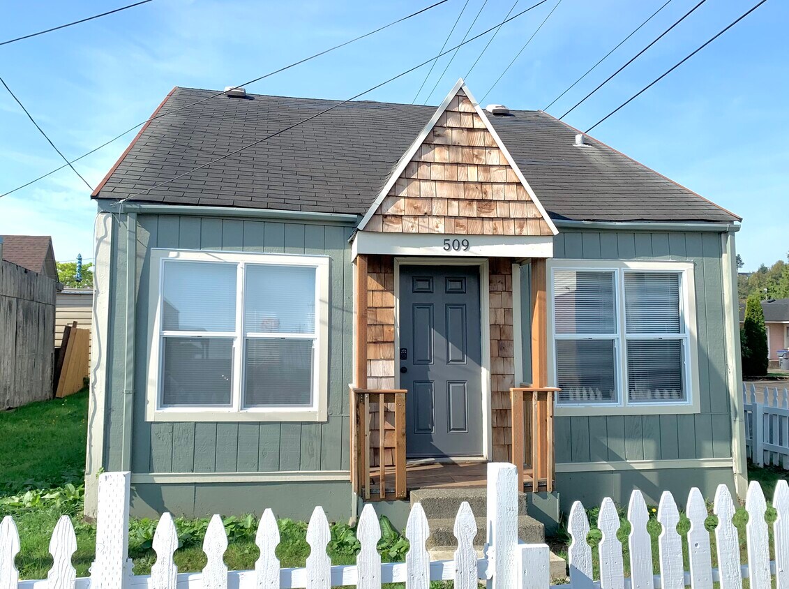509 Conger St, Aberdeen, WA 98520 House Rental in Aberdeen, WA