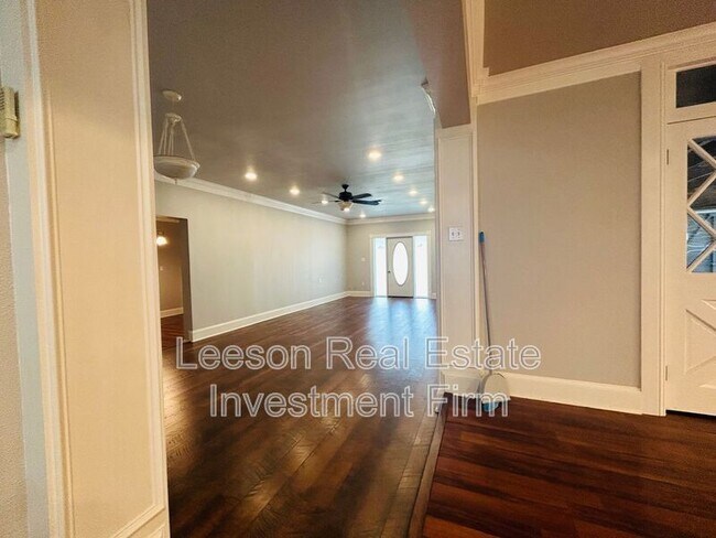 Foto del edificio - 802 Jefferson St