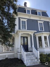 Building Photo - 46 Cushing St