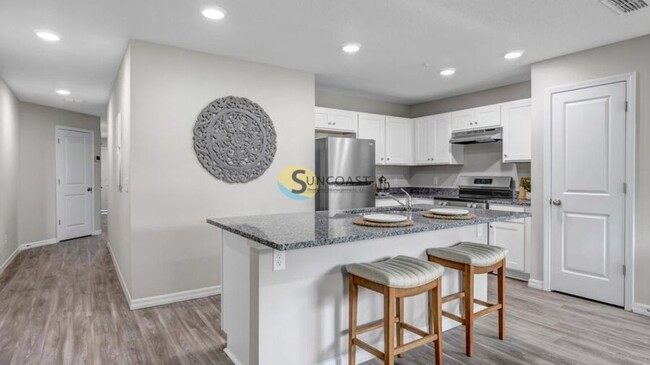 Foto del edificio - Live Your Best Life: Trendy New Quads in Jax