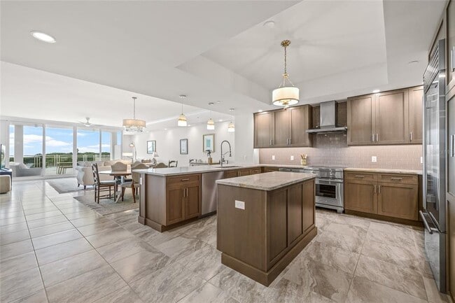 Foto del edificio - 795 Collany Rd