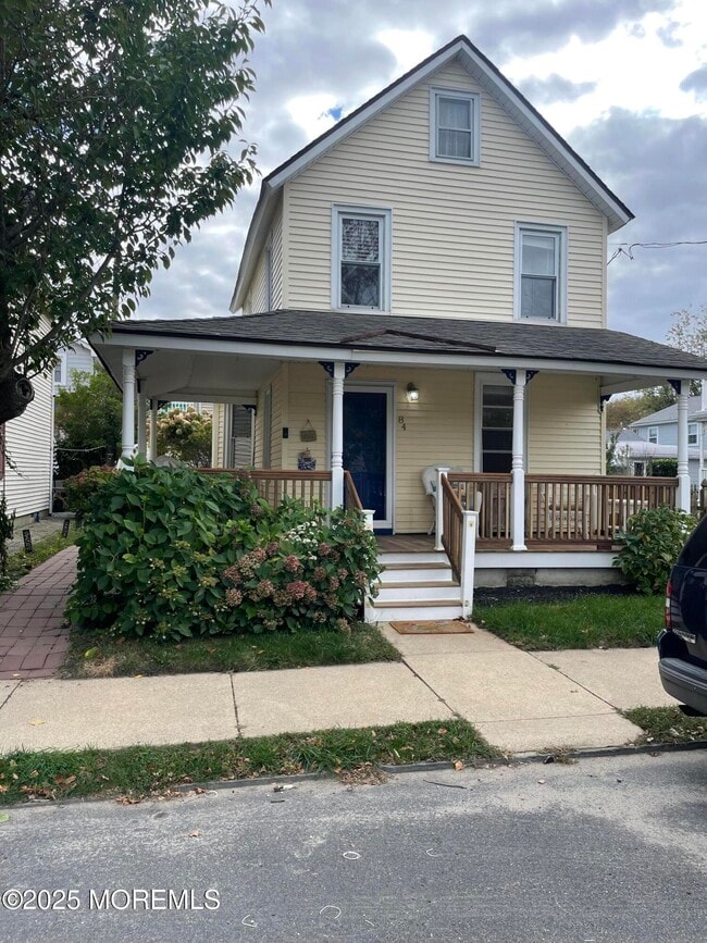 Building Photo - 84 Inskip Ave