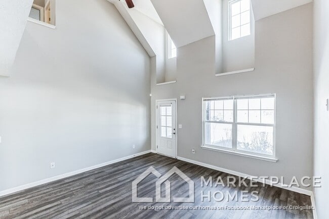 Photo - 741 Hollandale Rd House