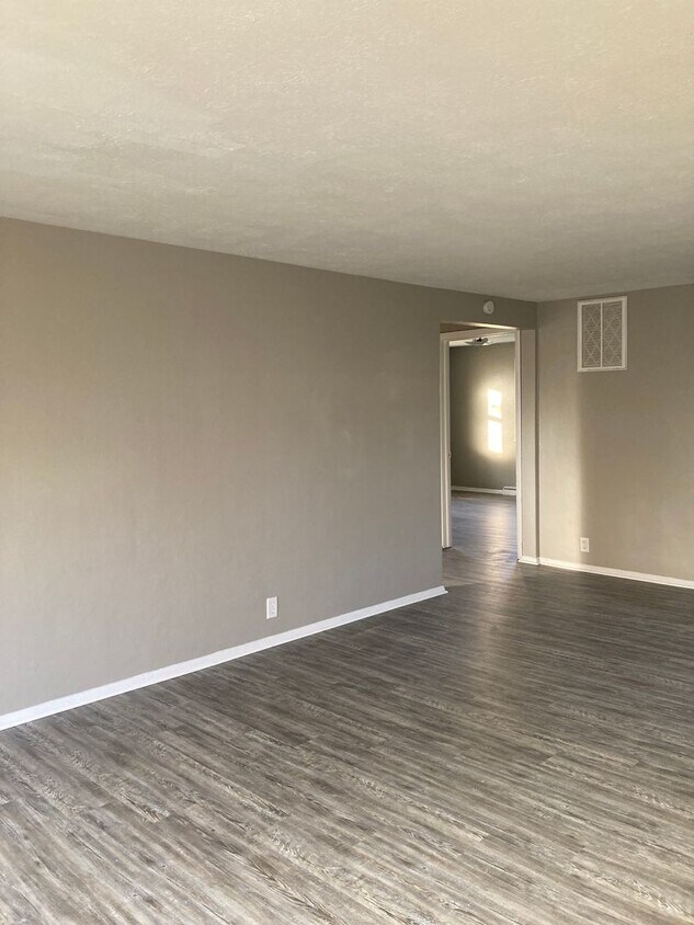 Foto del edificio - 2 Bedroom in a quiet southside neighborhood
