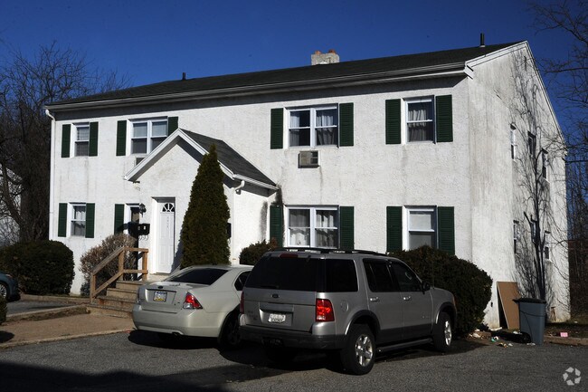Building Photo - Drexel Court Apartments