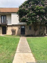 Building Photo - 11015 Mt Boracho Dr