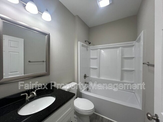 Foto del edificio - 2313 Owen St