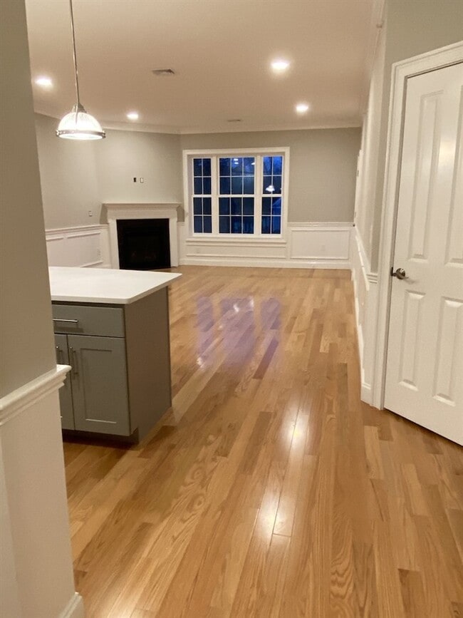 61 Acadia Ln Unit 407, Exeter, NH 03833 Condo for Rent in Exeter, NH