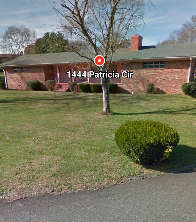 Foto del edificio - 1444 Patricia Cir