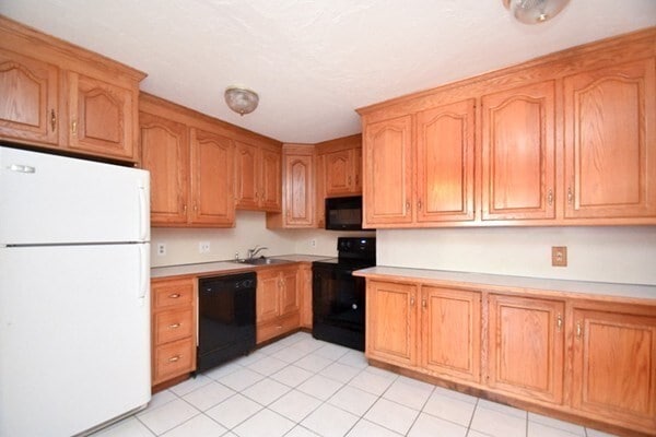 Building Photo - 23 Erick Rd