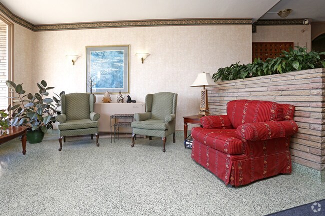 Vestíbulo - Mount Royal Manor