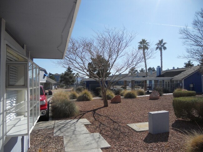 Building Photo - 5429 Centurion Ct