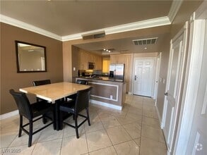 Building Photo - 210 E Flamingo Rd