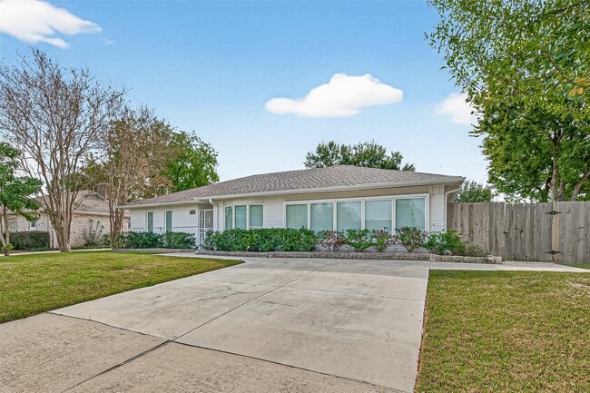 Foto del edificio - 10823 Sandstone St