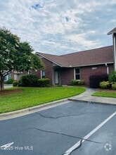 Building Photo - 1861 Quail Ridge Rd