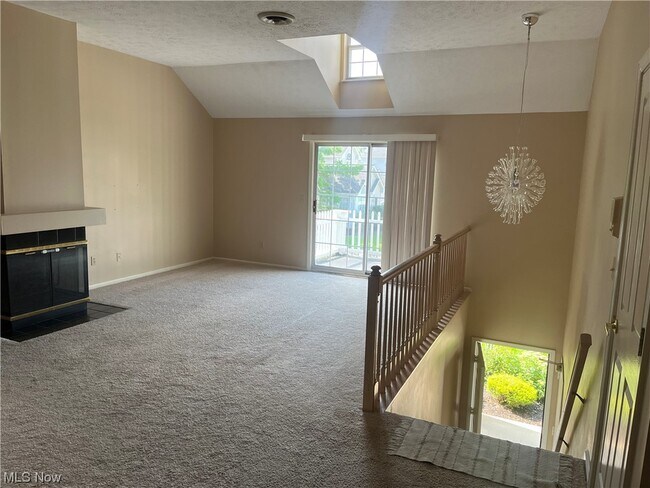 Building Photo - 23364 Grist Mill Ct