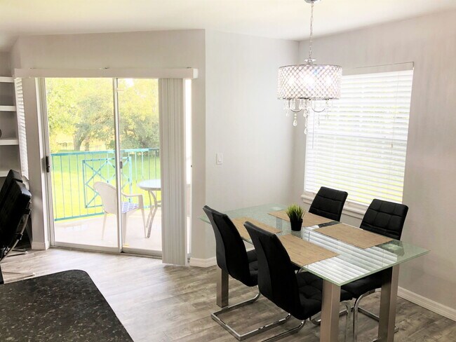 Photo - 7220 Westpointe Blvd Apartment