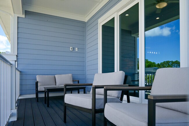 Foto del edificio - 1013 Marsh Vw Dr