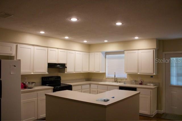 Foto del edificio - 4825 Kimball Ct E