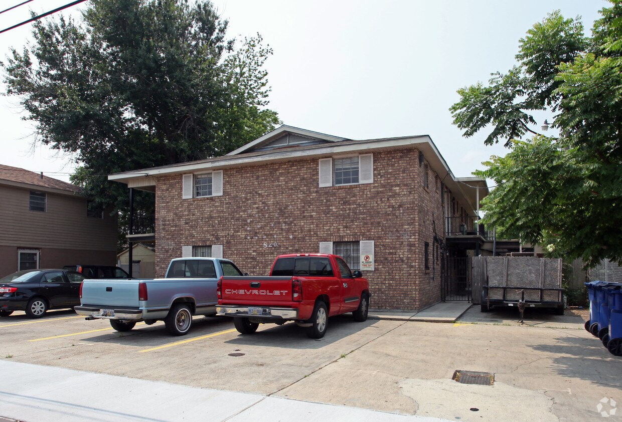 Building Photo - 820 Mcdonough St