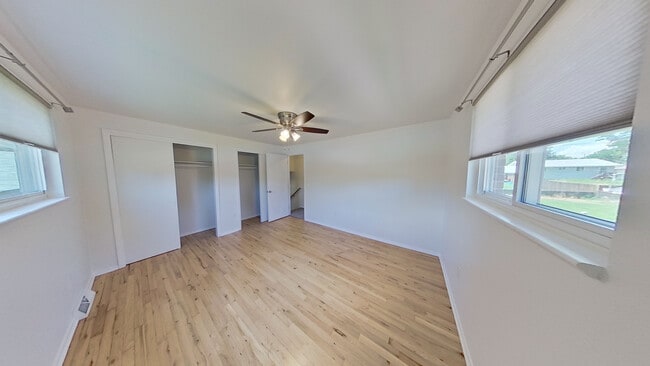 Building Photo - 4675 Holland St