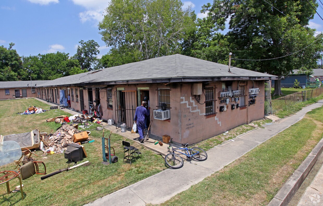 Foto principal - 1425 Monroe St