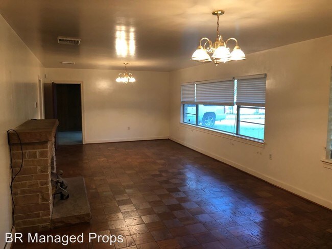 Foto del edificio - 3 br, 2 bath House - 1134 Waverly Dr.