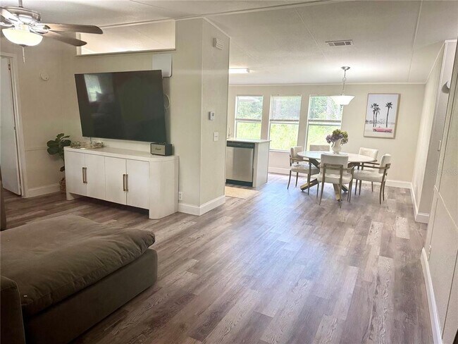 Foto del edificio - 140 Schofield Ln