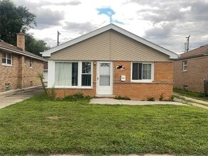 Building Photo - 315 Oglesby Ave