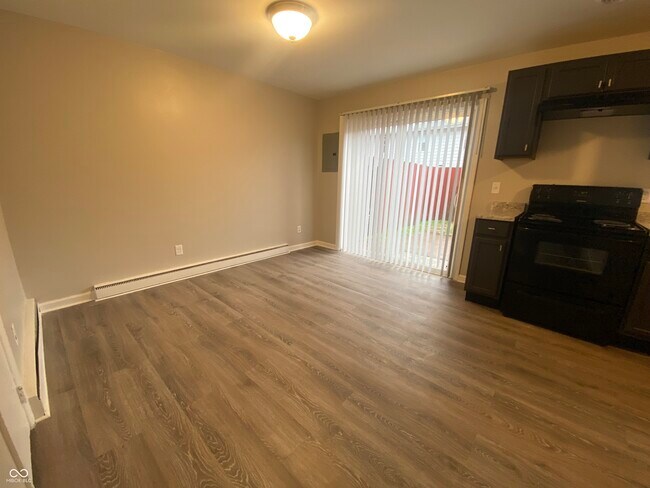 Foto del edificio - 3357 Ashley Ln