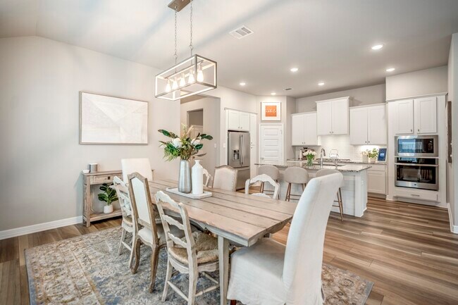 Foto del edificio - 541 Cedar Harbor Ct