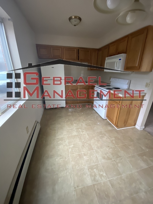 Building Photo - 3703 Bernice Dr