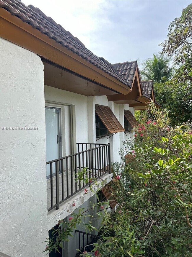 Foto del edificio - 9456 SW 77th Ave