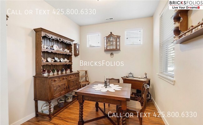 Building Photo - 11557 174th St E