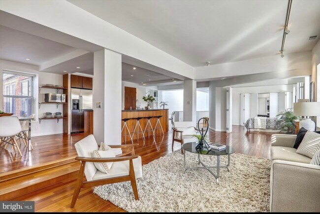 Foto del edificio - 2370 Champlain St NW