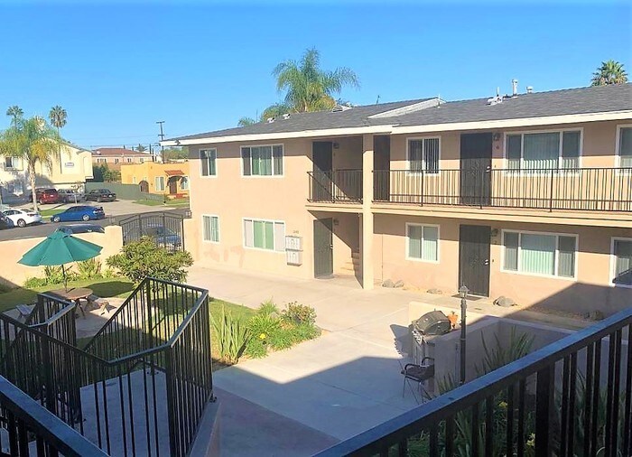 Foto principal - 3843 Wilson Ave