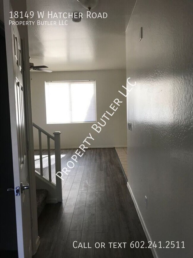 Foto del edificio - 18149 W Hatcher Rd