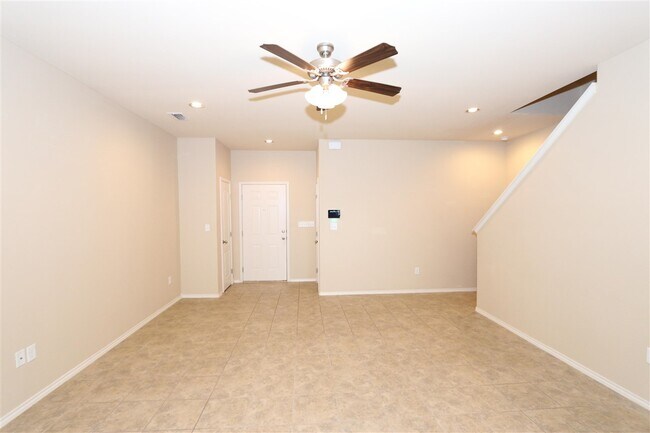 Building Photo - 5012 Lost Hills Trail