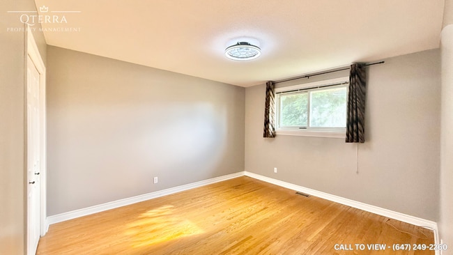 Building Photo - 1-37 Montcalm Dr