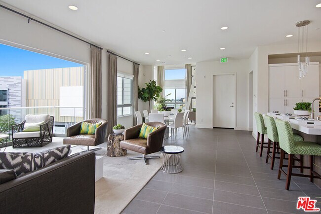 Foto del edificio - 12698 Sandhill Ln