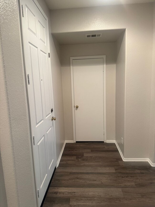 Building Photo - Sundance Home For Rent