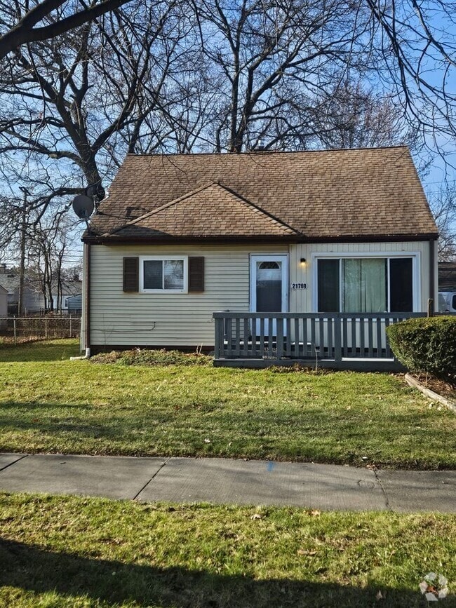 Building Photo - 21769 Ira Blvd