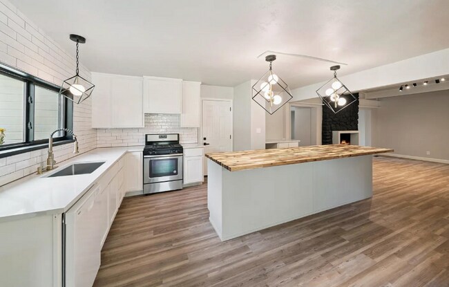 Foto del edificio - 610 W Fairview St