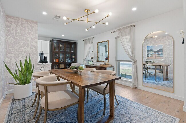 Building Photo - 4902 Carsonhill Dr