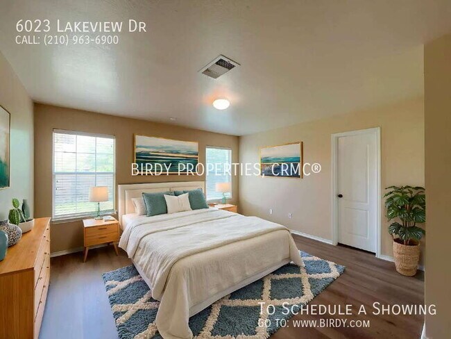 Foto del edificio - 6023 Lakeview Dr