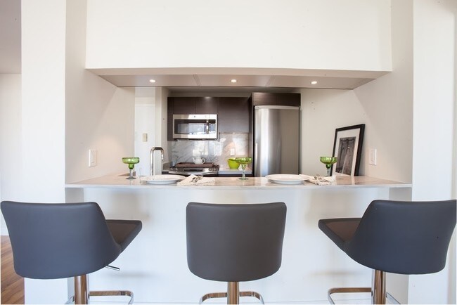 Foto del edificio - 315 W 33rd St