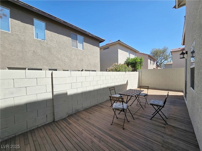 Building Photo - 10258 Keystone Pastures St