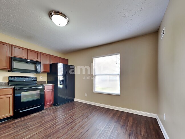 Building Photo - 3036 Abby Way