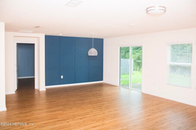 Foto del edificio - 2339 Sotterley Ln